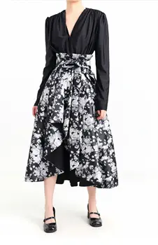 Женская мода Весна Лето Черная юбка с цветочным принтом Розы Женская осенне зимняя базовая юбка для отдыха с высокой талией TB1408