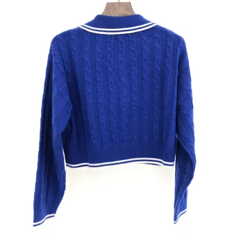 Женский свитер-поло с воротником-стойкой, один карман с вышивкой буквами, контрастный вязаный пуловер