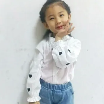 Блузка для маленьких девочек, белые весенне-осенние блузки с длинными рукавами для маленьких девочек, детская одежда, детские топы, 80 ~ 120 сердечек